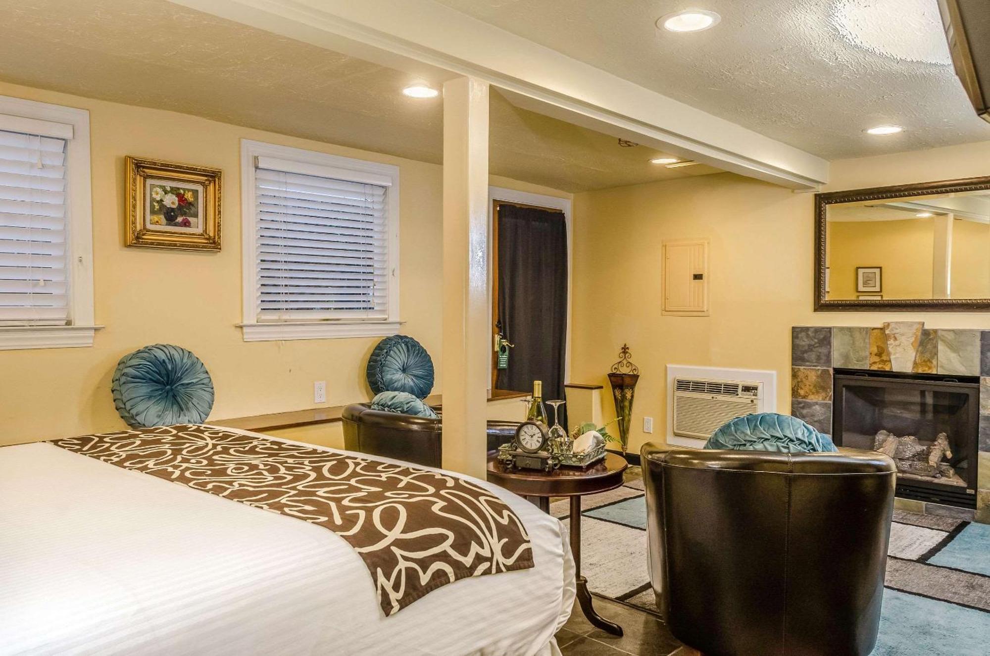 Hotel Napa Valley, Ascend Hotel Collection Экстерьер фото